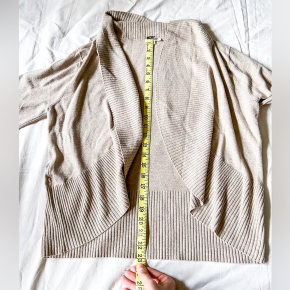 Essentials Milano Cardigan (Size: L) - Picture 10 of 13